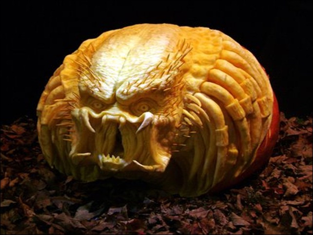 Predator Halloween Pumpkin